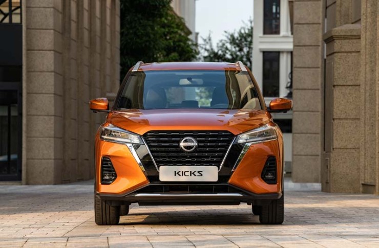 Chi tiết các phiên bản Nissan Kicks 2025, sánh cạnh nhiều đối thủ - 2