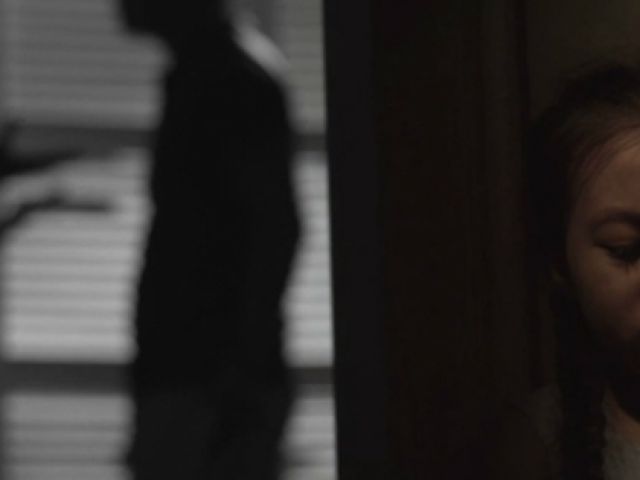 3 việc bố mẹ nhất định phải làm khi xảy ra mâu thuẫn, để trẻ không bị ảnh hưởng