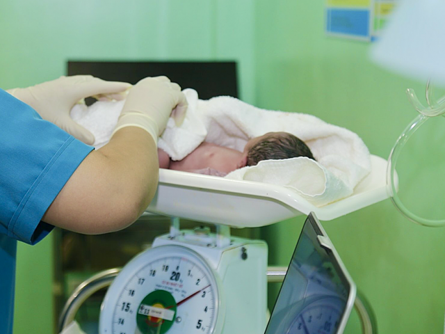 Thực hư bí kíp “canh trứng“ để sinh con trai