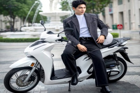 Giá Honda SH350i tháng 3/2025, ưu đãi gần 20 triệu đồng