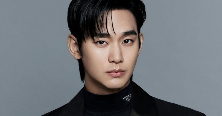 Kim Soo Hyun là diễn viên có cát-xê cao nhất Hàn Quốc.