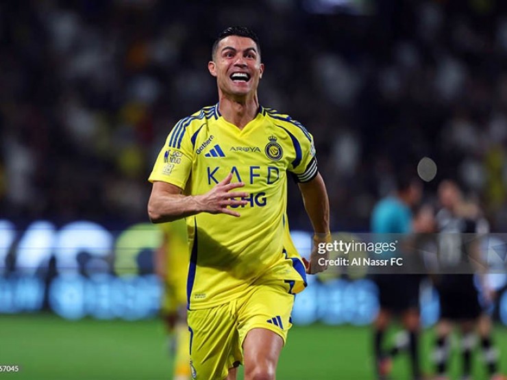 “Cây trường sinh“ Ronaldo ghi bàn không ngừng nghỉ, Al Nassr tiến xa cúp châu Á
