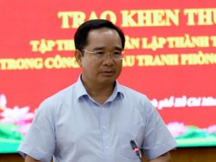 Chủ tịch TPHCM bất ngờ nhắc đến việc khám phá vụ án Nguyễn Phương Hằng