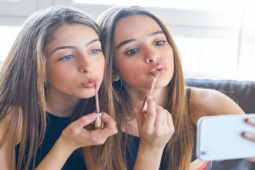 Cha mẹ sắp có thể kiểm soát thời gian, theo dõi con cái trên TikTok