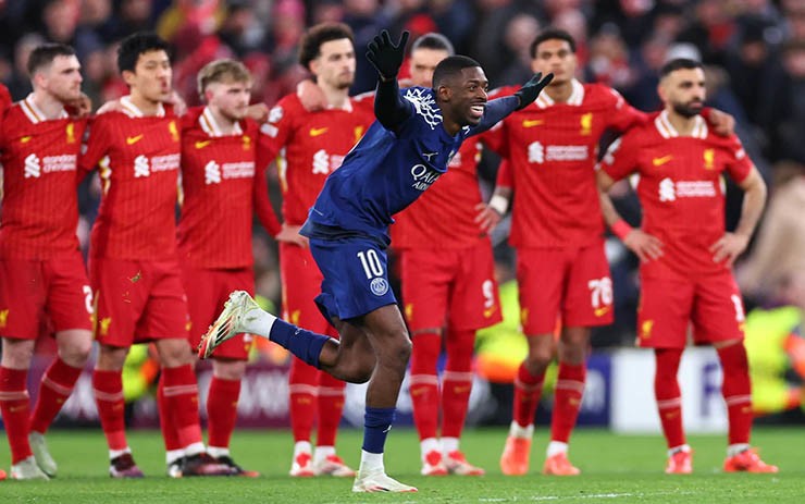 Liverpool đã thất bại trước PSG trong loạt luân lưu cân não
