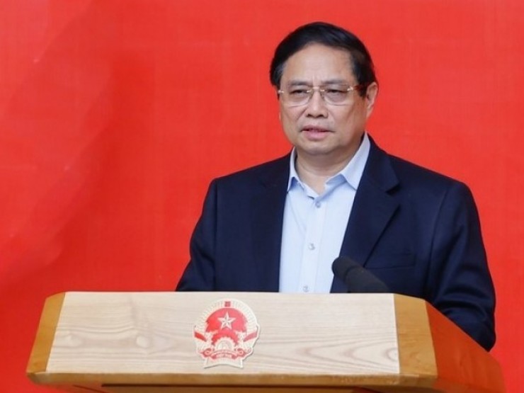 Thủ tướng: Mạnh dạn đặt hàng, giao một số việc lớn cho các tập đoàn tư nhân