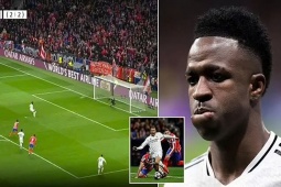 Real liên tục hỏng 11m, HLV Ancelotti chốt Mbappe hay Vinicius để "chọn mặt gửi vàng"?