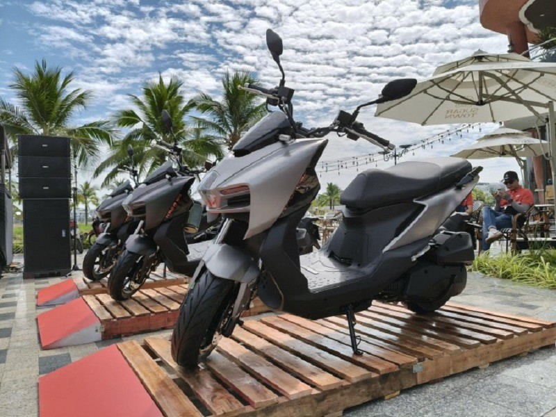 SYM Naga 150 ra mắt.