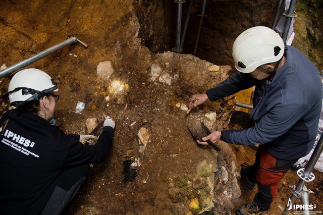 Hài cốt của loài người bí ẩn được khai quật ở Atapuerca, tỉnh Burgos - Tây Ban Nha - Ảnh: IPHES