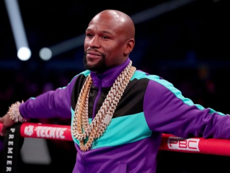 “Độc cô cầu bại“ Mayweather ra lệnh đánh người, bắt nạn nhân trả phí luật sư