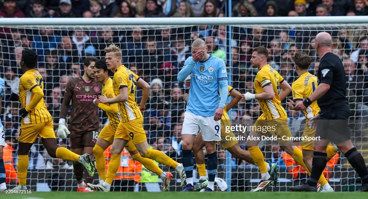 Man City bị&nbsp;Brighton cầm hòa&nbsp;ngay tại&nbsp;Etihad