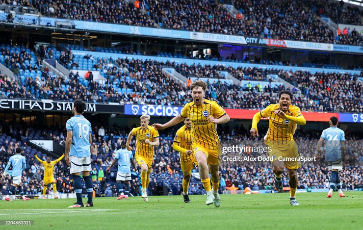 Brighton&nbsp;hòa xứng đáng ngay trên sân của&nbsp;Man City