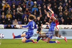 Bóng đá - Video bóng đá Leicester City - MU: Fernandes rực sáng, Hojlund &quot;giải hạn&quot; (Ngoại hạng Anh)