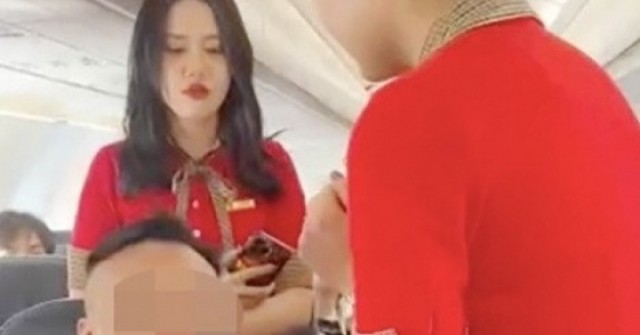 Người đàn ông tự ý đổi ghế trên máy bay bị phạt 2 triệu đồng