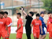 Bóng đá - ĐT Việt Nam &amp; HLV Kim Sang Sik &quot;gây sốt&quot; với truyền thông Hàn Quốc