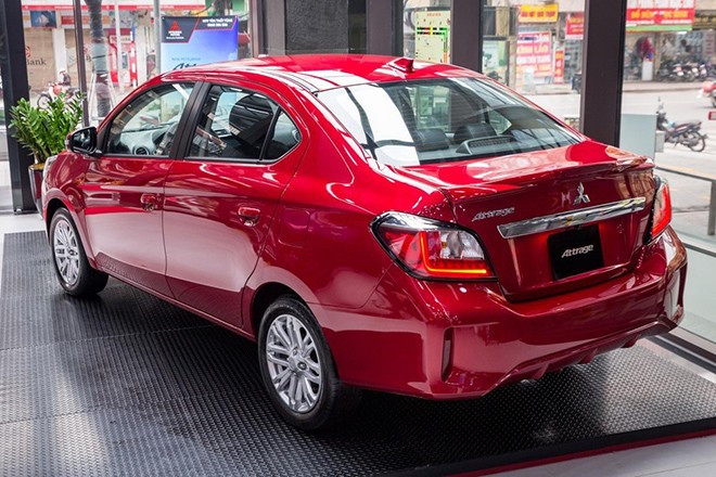 Giá xe Mitsubishi Attrage tháng 3/2025, ưu đãi 100% phí trước bạ - 6