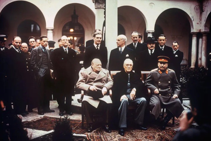 Các nhà lãnh đạo Anh, Mỹ và Liên Xô tham dự Hội nghị Yalta vào năm 1945. Ảnh: NYT/Getty Images.