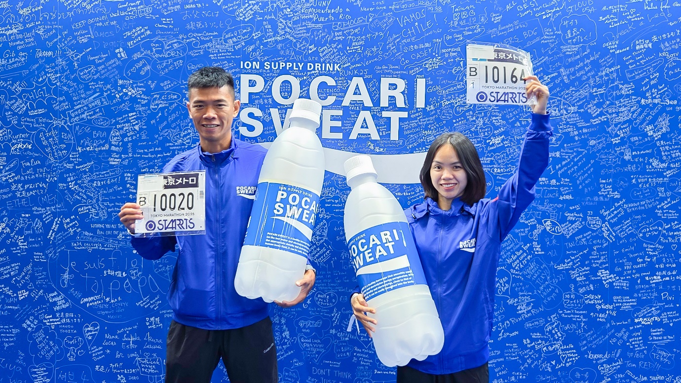 Hứa Thuận Long và Hoàng Thị Ngọc Hoa tin tưởng sử dụng Pocari Sweat khi luyện tập và thi đấu