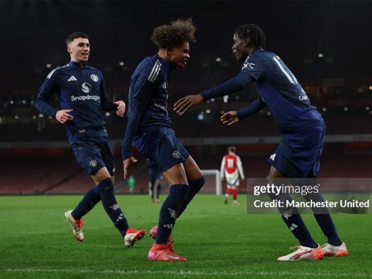 Chấn động MU và Man City bị nghi gian lận tuổi cầu thủ