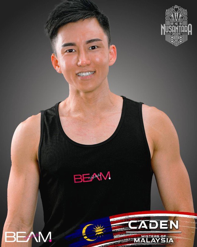 Ba người có thứ hạng cao nhất cuộc thi này sẽ đại diện cho Malaysia tham gia Mister Supranational, Mister International và Mister Global nên 15 chàng trai đều đang nỗ lực hết sức cho đêm Chung kết sắp tới để giành cơ hội thi quốc tế.