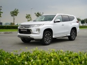 Giá xe Mitsubishi Pajero Sport mới nhất tháng 3/2025