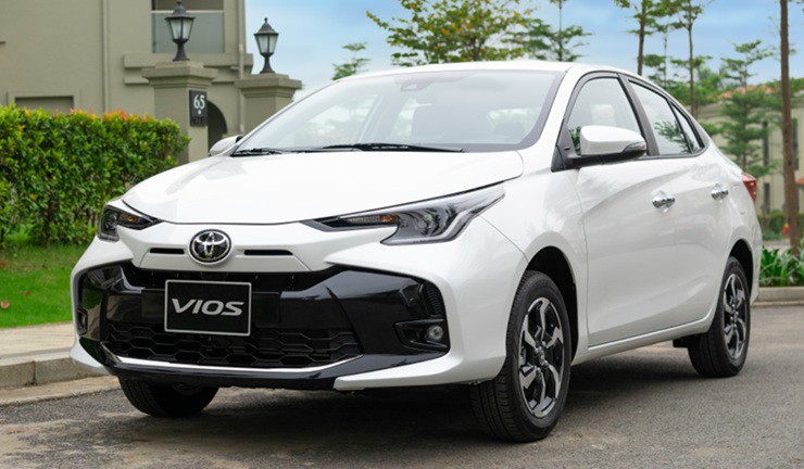 Toyota Vios số sàn giá rẻ nhưng có nên mua? - 1