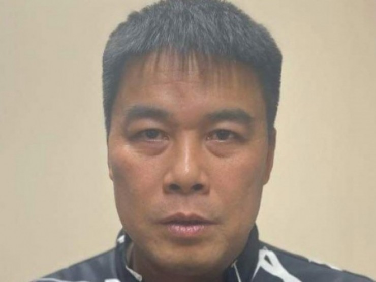 Cựu hiệu trưởng Trường Văn hóa nghệ thuật “chống lưng“ cho Hậu “Pháo“ trúng thầu