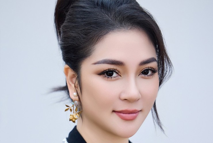 Hoa hậu Nguyễn Thị Huyền: 'Con gái tôi không muốn vào showbiz'