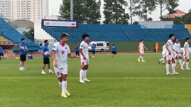 Nguyễn Tiến Linh – Hành Trình Vươn Cao Trong Sự Nghiệp Bóng Đá Nguyễn Tiến Linh – Hành Trình Vươn Cao Trong Sự Nghiệp Bóng Đá