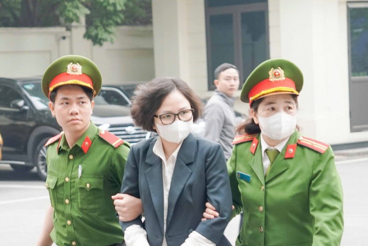 Bị cáo Trịnh Thị Minh Huế. Ảnh: CTV