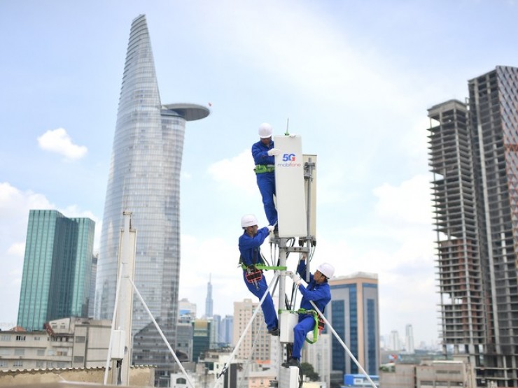 MobiFone chính thức thương mại mạng 5G, có gói MXH80 siêu hời