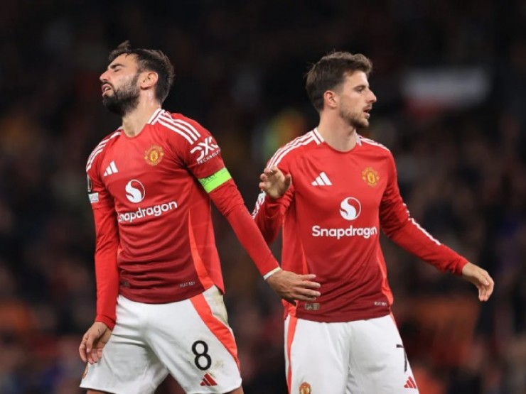 Sao MU bị “hành xác“ mùa hè này, “gánh xiếc“ phải bay hơn 1 vòng trái đất