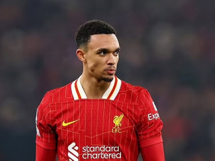 Fan Liverpool đòi cấm thi đấu, tước băng đội phó Alexander-Arnold vì sắp sang Real