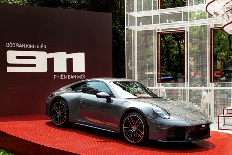 Porsche 911 mới có mặt tại Việt Nam giá từ hơn 8 tỷ đồng