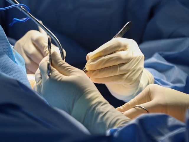 “Bất lực hoàn toàn“ sau uống rượu ngâm cao trăn