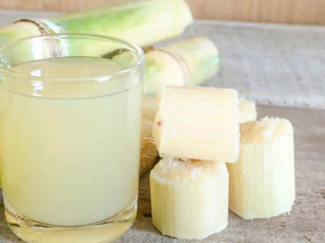 7 lợi ích sức khỏe bất ngờ từ việc nhai mía