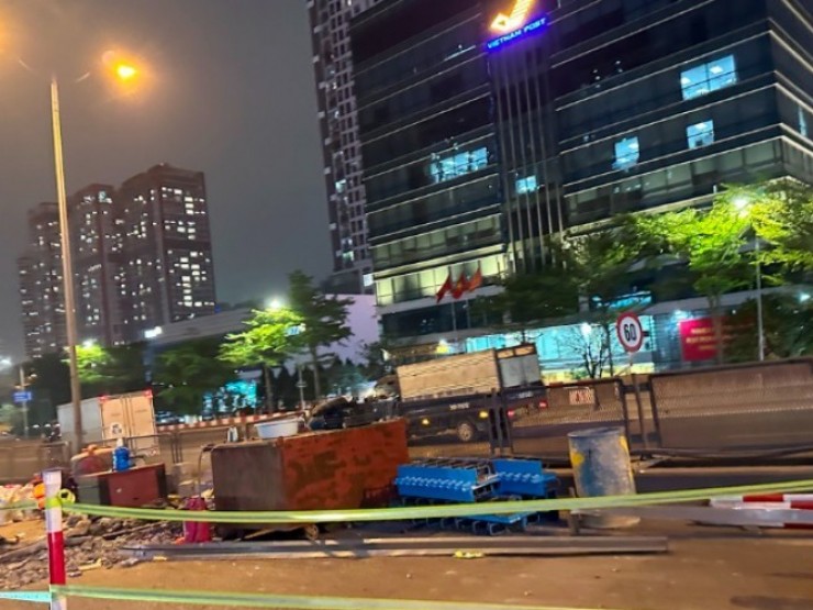 Hà Nội: Đường vành đai 3 tắc “không lối thoát“ từ cao xuống thấp