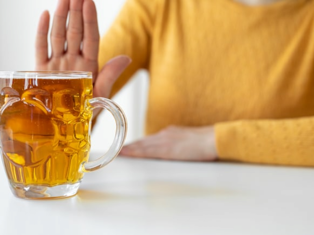 7 lý do tại sao uống rượu bia có hại cho bạn khi cố gắng giảm cân