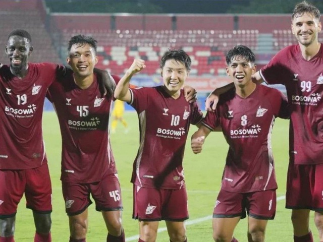 HLV Mano Polking có giúp CA. Hà Nội không thua trước Makassar?