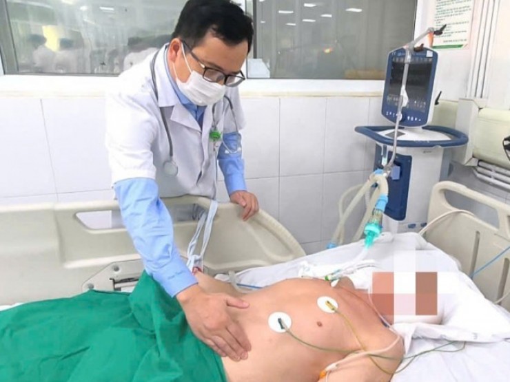 Cụ ông 72 tuổi nguy kịch vì nhiễm giun lươn