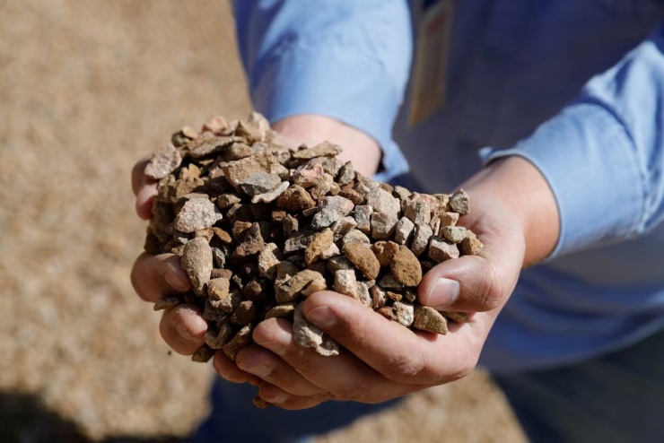 Trong kỷ nguyên kim loại mới, cả những kim loại truyền thống và khoáng sản quý hiếm đều được xếp vào nhóm “thiết yếu”. Ảnh: Reuters