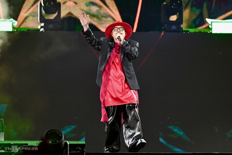 Dàn sao khuấy động sân khấu chào 2026 - 5