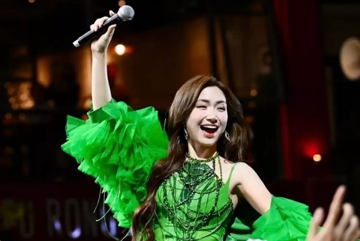 Dàn sao khuấy động sân khấu chào 2026