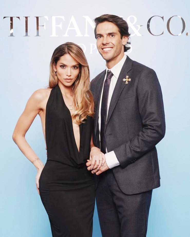 Nhan sắc vợ của 'thiên thần' Kaka - 13