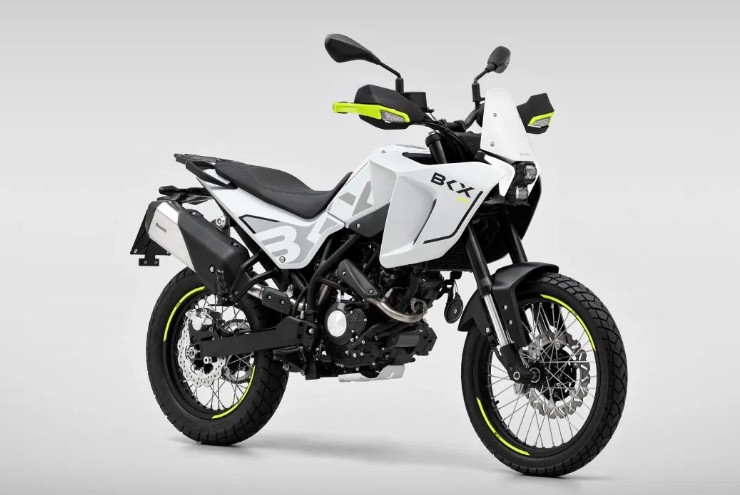 Tân binh Benelli BKX 125 gây sốt nhờ trang bị khủng, giá hợp lý