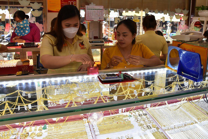 Giá vàng hôm nay đi xuống