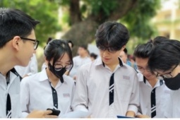 Vì sao nhiều trường đại học bỏ xét tuyển học bạ?