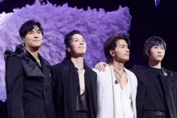 Màn 'đâm sau lưng' chấn động showbiz