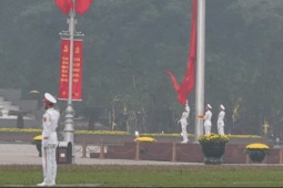 Trang nghiêm Lễ Thượng cờ đầu năm mới trên Quảng trường Ba Đình