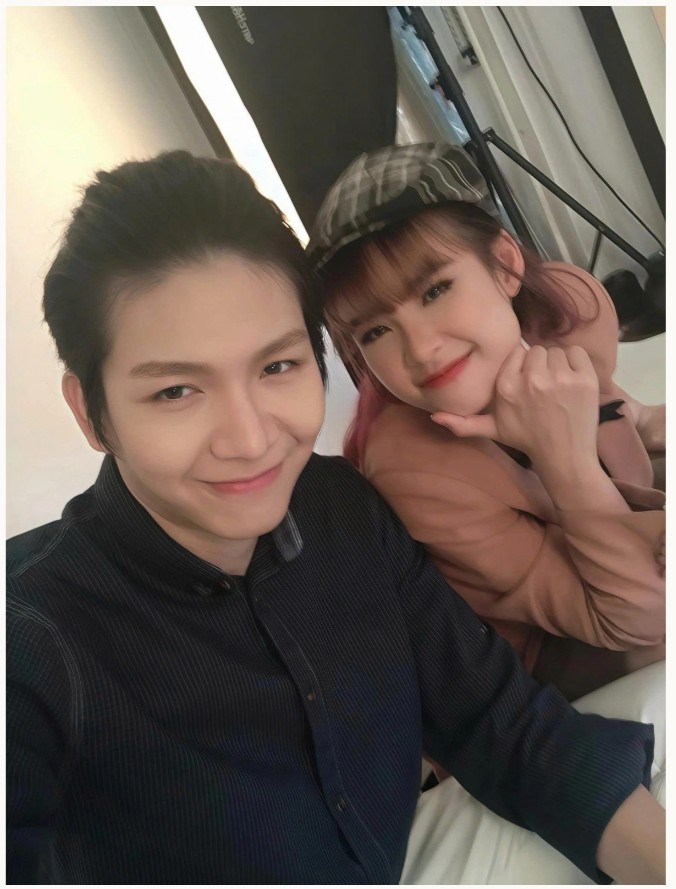 Sao Việt 1/1: Diva Hồng Nhung rạng ngời đón năm mới 2026 - 5